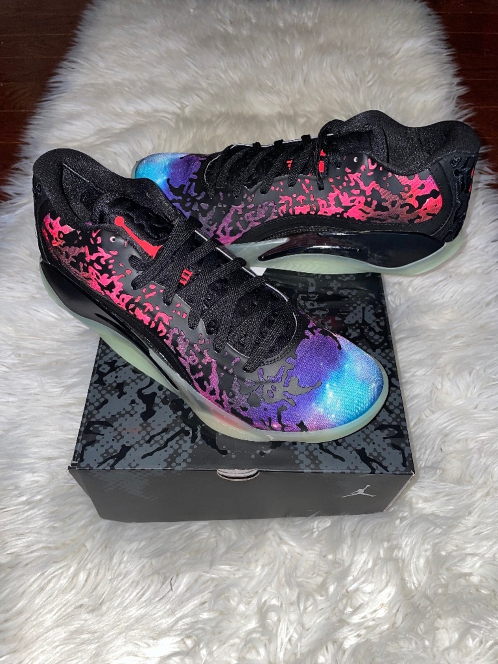 Nike Jordan Zion 3 BLACKISOLAR RED-VIVID PURPLE Mens Sz 10 Womens Sz 11.5 NIB